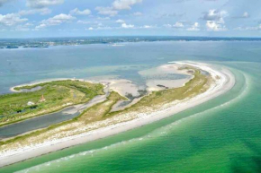 Baileys Bluff Waterfront Escape near Island, Gulf Beaches
